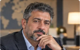 راشد المنصوري