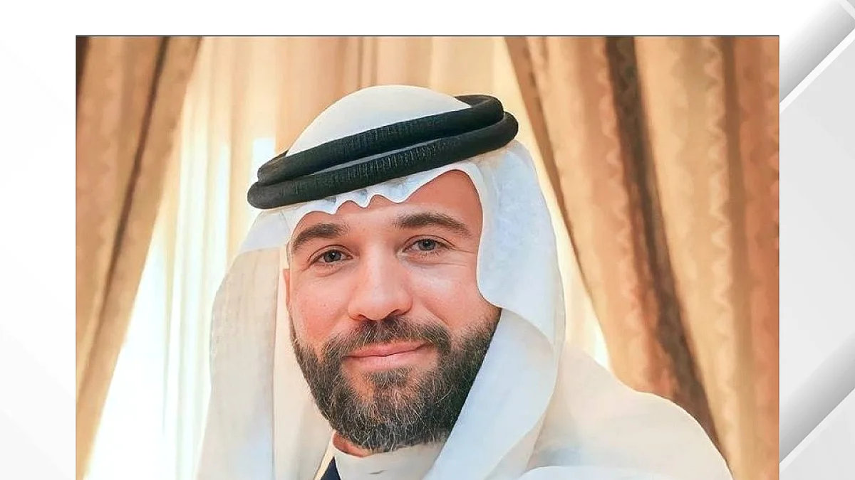 الأمير هاشم بن الحسين بالزي العربي الرسمي