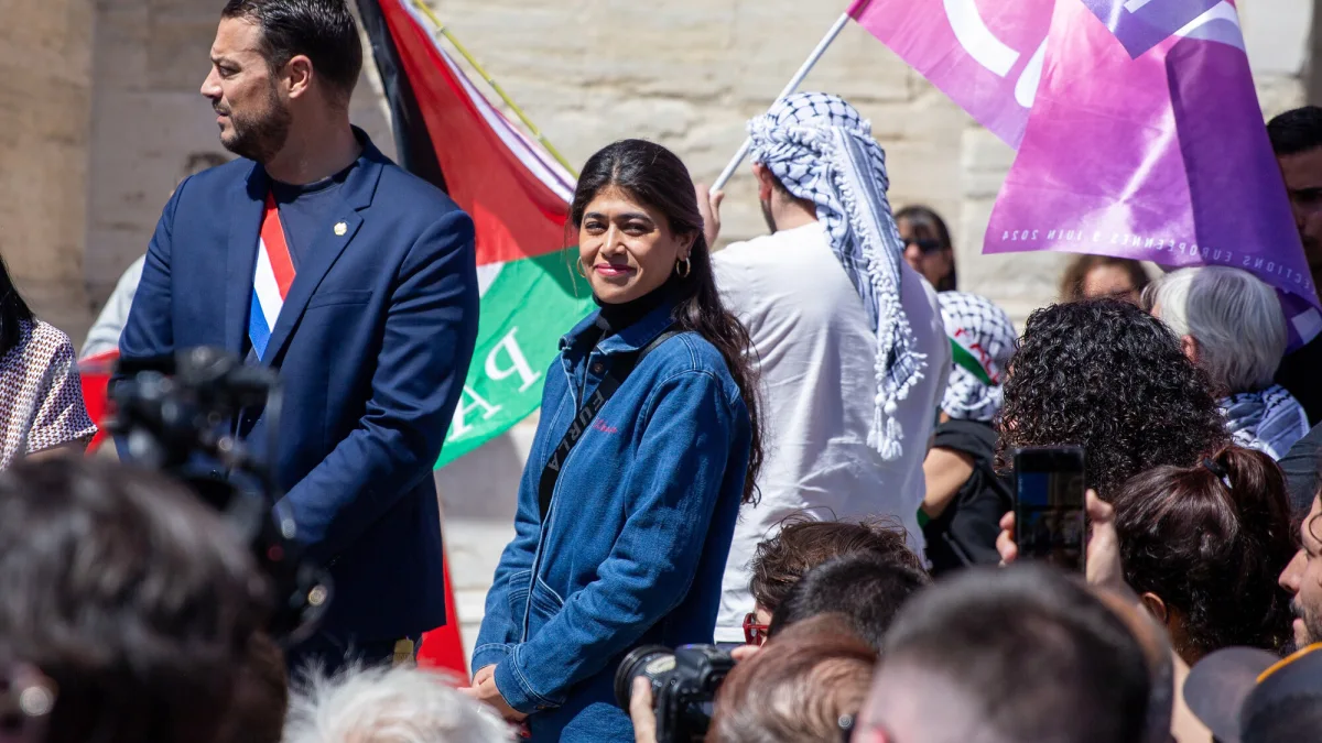 ريما حسن وسط تجمع مؤيد للفلسطينيين